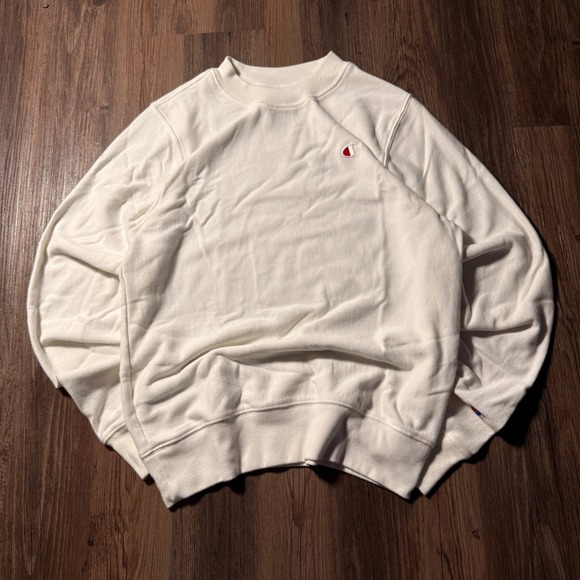 Champion Reverse Weave Crewneck Sweatshirt Mens Small Pullover Jumper Ivory - Picture 1 of 6